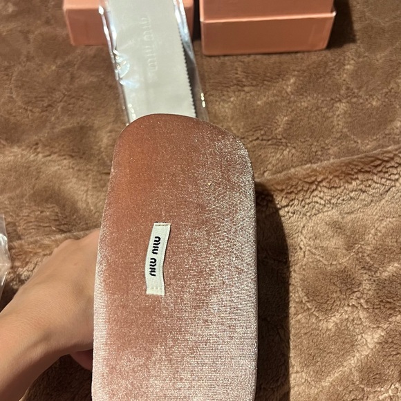 Miu miu authentic sunglasses - Picture 6 of 8